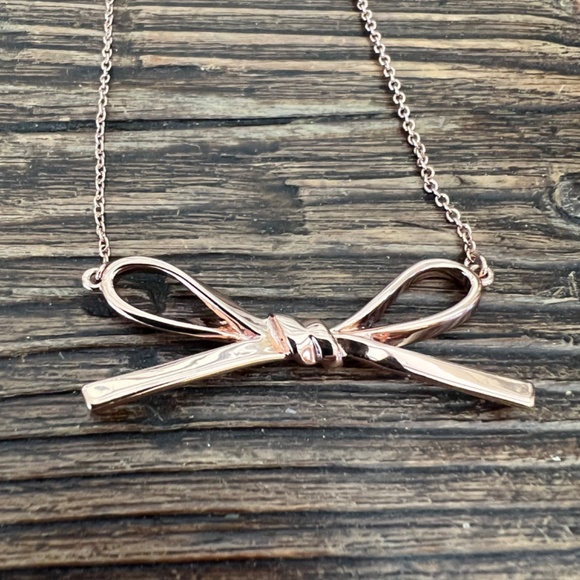 Kate Spade Skinny Minnie Bow Necklace and Earring Bundle - Picture 5 of 7